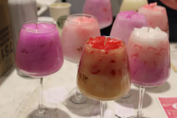 food, tableware, juice, fluid, ingredient, pink