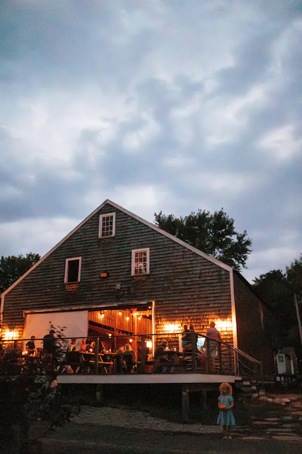 cottage, outdoor table, farmhouse