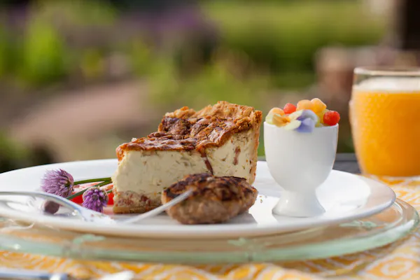 food, tableware, ingredient, cake, dishware, dessert