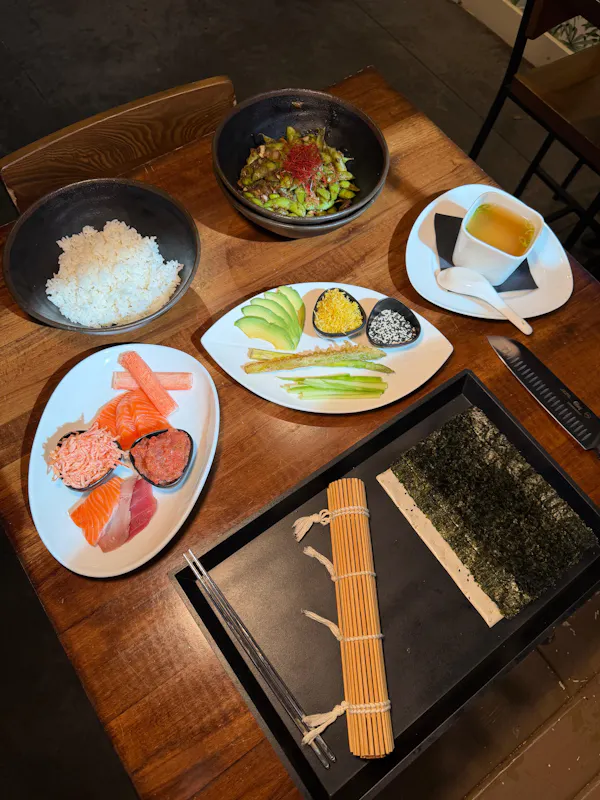 food, tableware, ingredient, serveware, dishware, plate