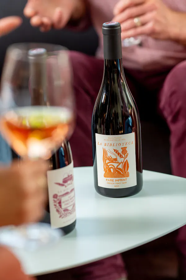 bottle, alcoholic drink, glass bottle, alcohol, liquid, wine