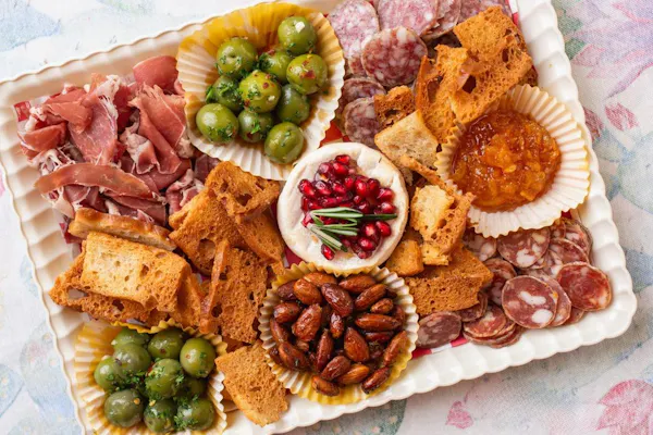 food, ingredient, finger food, meat, salchichón, salumi