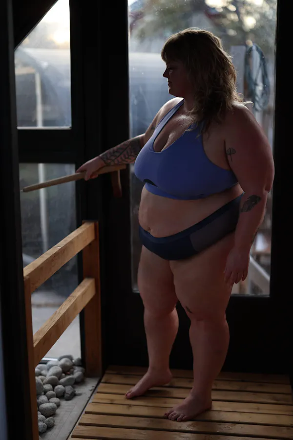 thigh, undergarment, knee, muscle, swimsuit, active undergarment