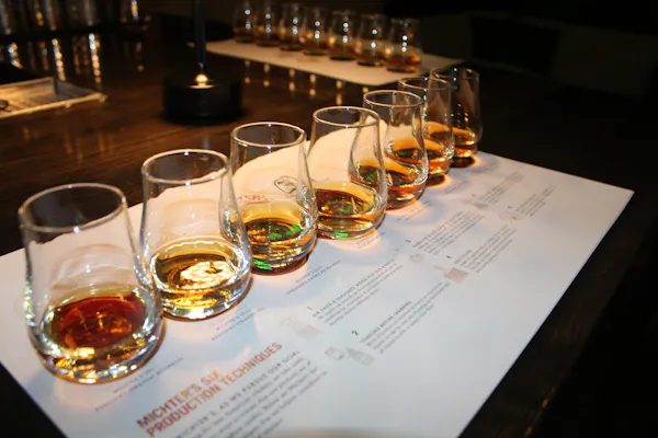 alcoholic drink, drinkware, alcohol, barware, liquor, liquid