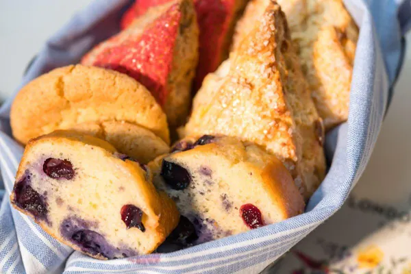 food, bread, finger food, ingredient, dessert, baking