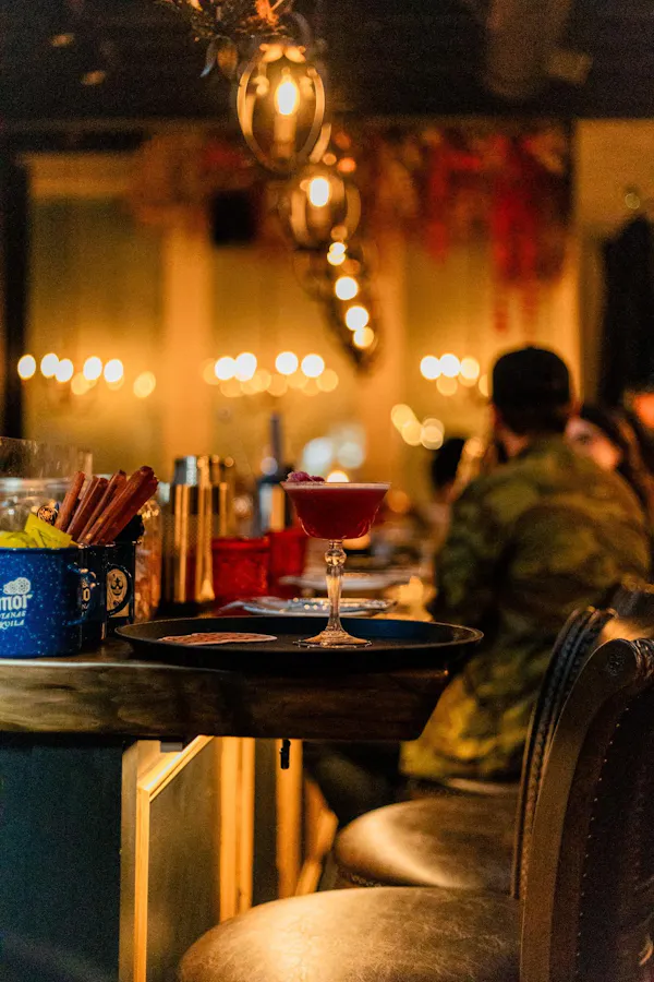 tableware, drinkware, barware, lighting, restaurant, drinking establishment