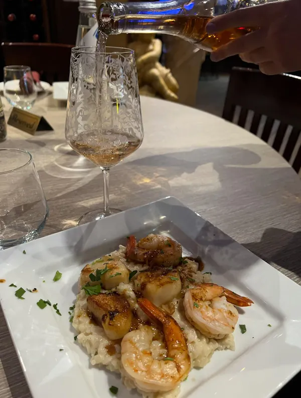 food, tableware, ingredient, serveware, seafood, dishware