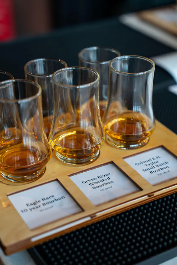 tableware, alcoholic drink, drinkware, liquor, liquid, barware
