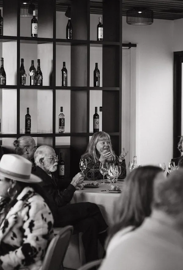 monochrome photography, drinkware, furniture, tableware, table, stemware