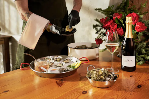 food, tableware, ingredient, alcoholic drink, bottle, wine