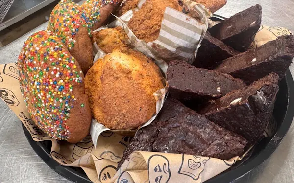 food, ingredient, dessert, finger food, baking, bread