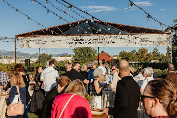 event, crowd, leisure, pole, public event, chair