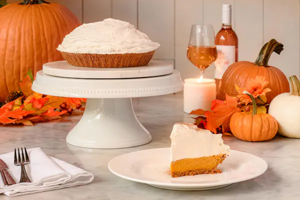 food, tableware, cake, ingredient, pumpkin, dessert