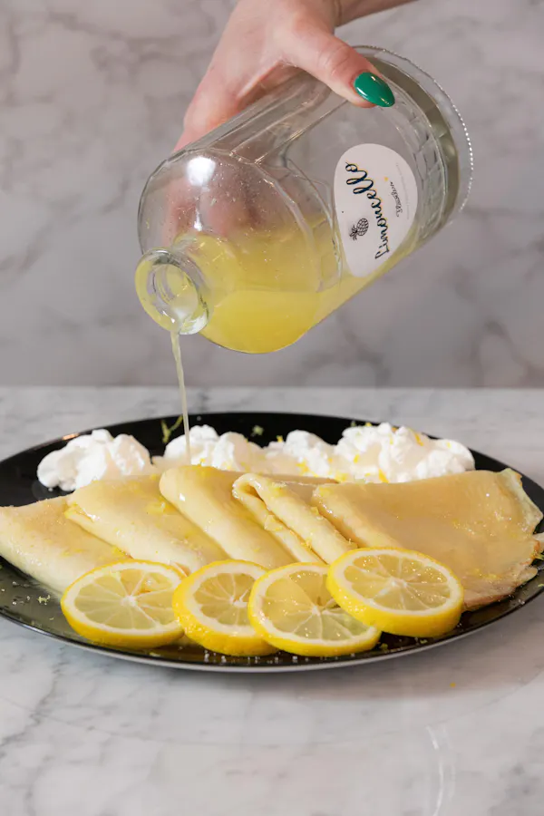 food, ingredient, tableware, fruit, citrus, lemon peel