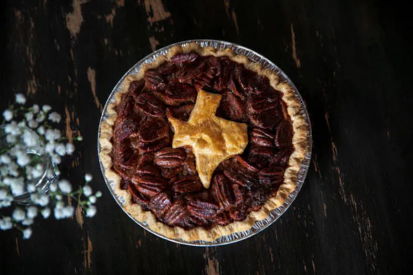 ingredient, food, wood, circle, recipe, baked goods