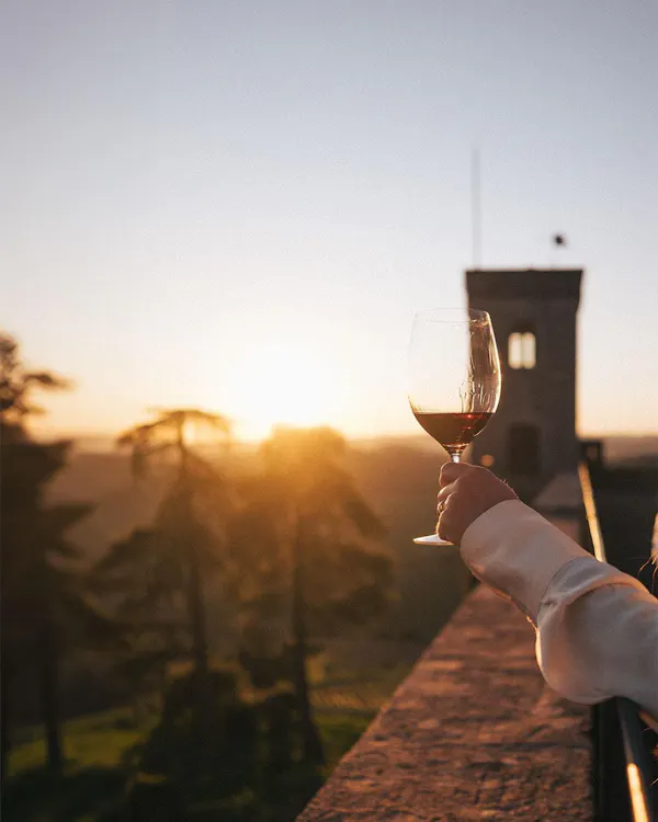 dusk, alcoholic drink, dessert wine, evening, stemware, sunset