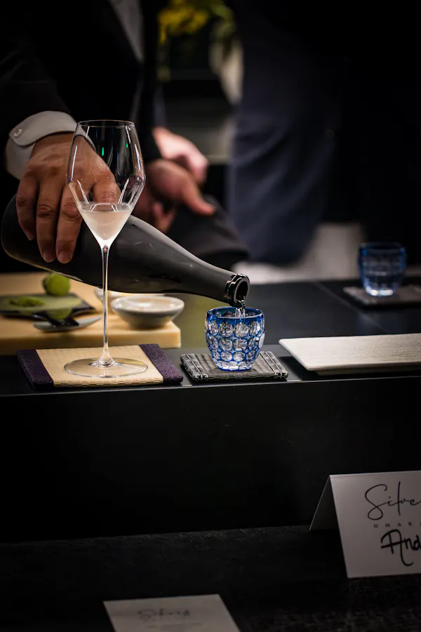 tableware, drinkware, table, stemware, wine glass, wine