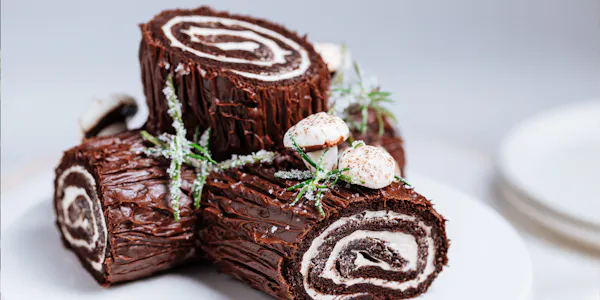 food, cake, ingredient, dessert, yule log, culinary arts