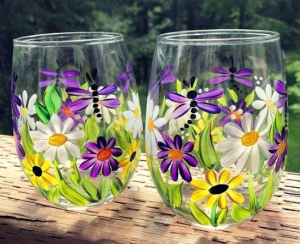 tableware, yellow, drinkware, serveware, glass, creative arts
