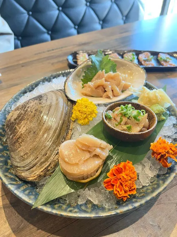 food, tableware, ingredient, serveware, dishware, seafood