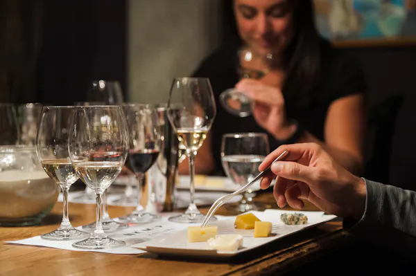 wine glass, drink, restaurant, stemware, alcohol, glass