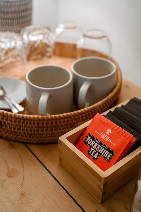 tableware, serveware, drinkware, box, cup, hardwood