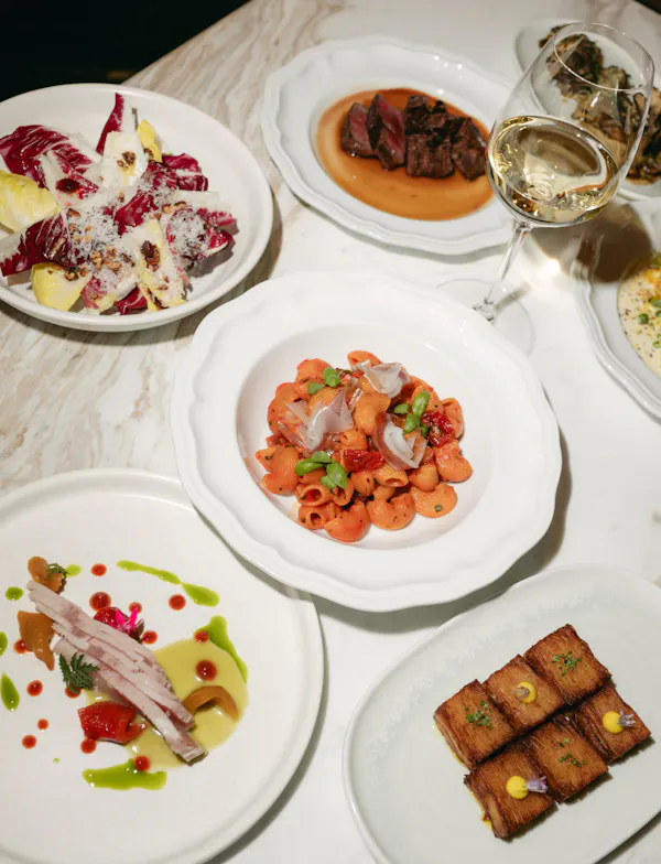 food, tableware, dishware, serveware, plate, table