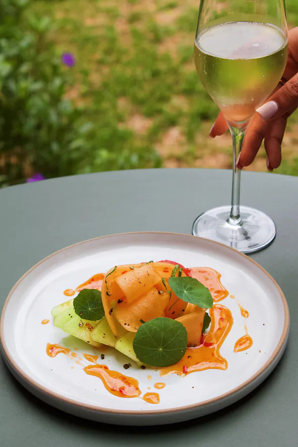 food, tableware, ingredient, dishware, serveware, plate