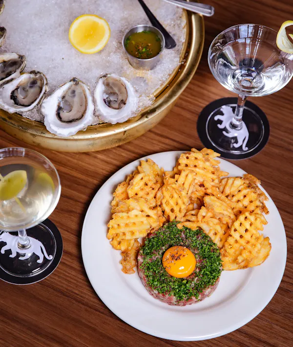 food, tableware, dishware, ingredient, recipe, plate