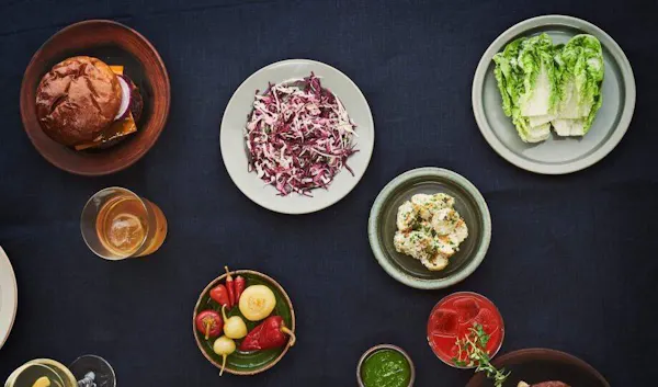 food, tableware, ingredient, salad, dishware, vegetable
