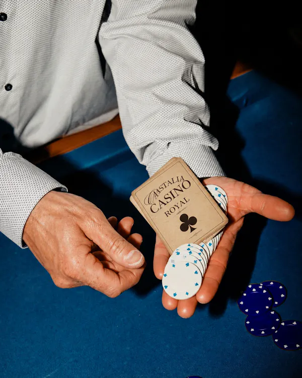 game, gambling, indoor games and sports, card game
