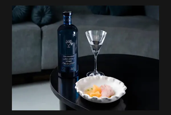 bottle, alcoholic drink, liquid, drinkware, barware, liquor