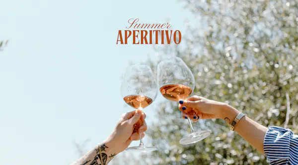 stemware, wine glass, drinkware, alcoholic drink, tableware, dessert wine