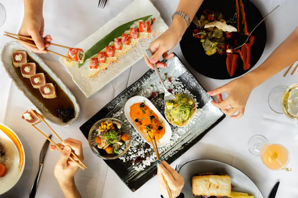 food, tableware, ingredient, sushi, cooking, dishware