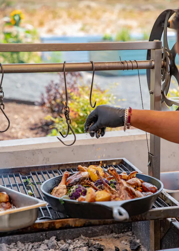 food, cooking, ingredient, cookware and bakeware, barbecue, roasting