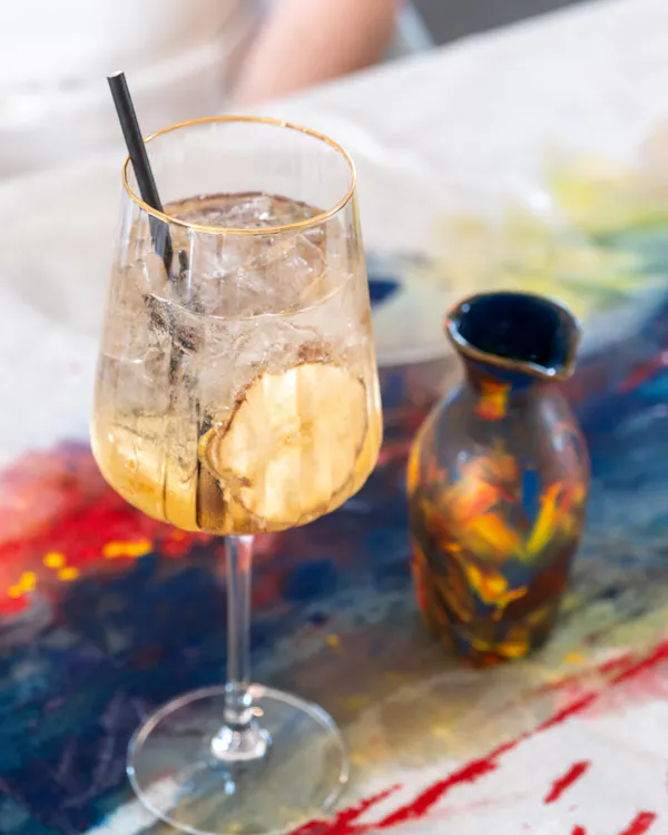 tableware, alcoholic drink, liquor, drinkware, cocktail, stemware