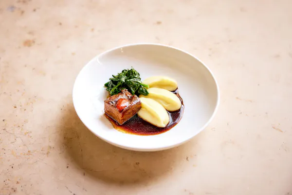 food, tableware, ingredient, dishware, serveware, plate