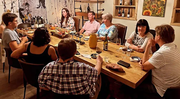 furniture, table, tableware, t-shirt, shirt, chair