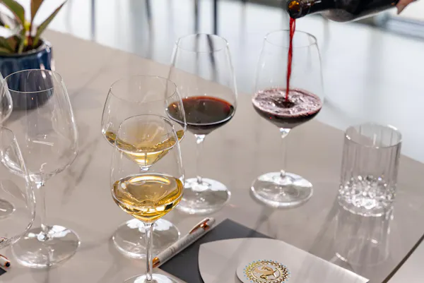 stemware, tableware, drinkware, wine glass, barware, alcoholic drink