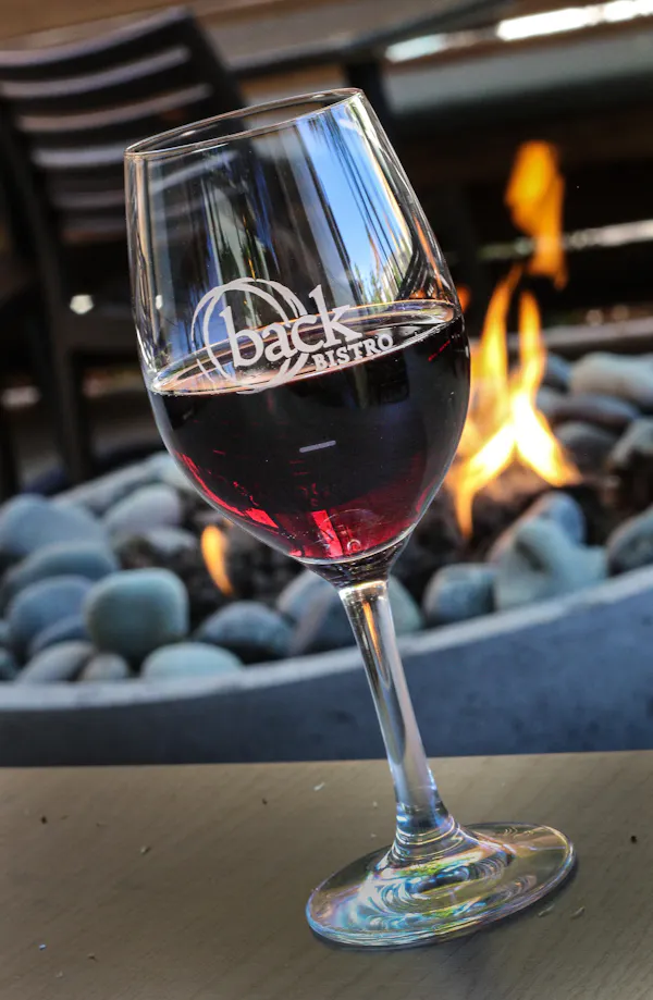 stemware, wine glass, glass, drinkware, champagne stemware, drink