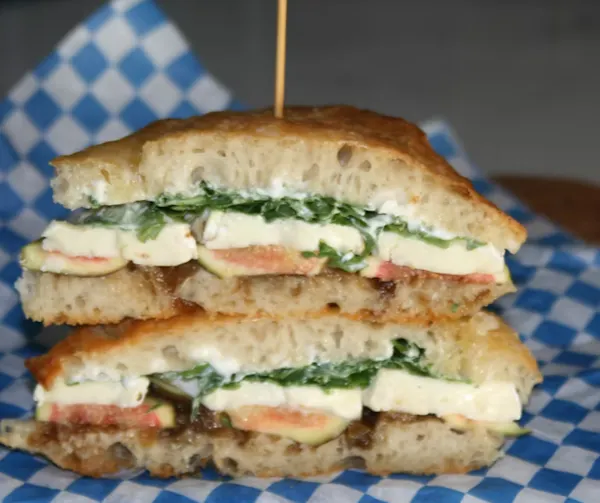 food, ingredient, finger food, bread, fast food, sandwich