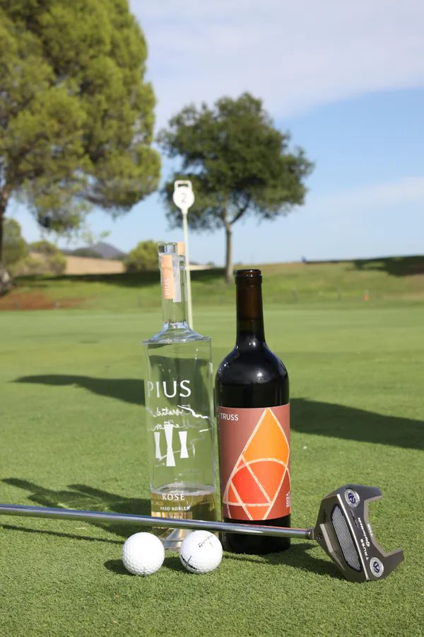 stick and ball sports, individual sport, sports venue, golf equipment, catch games, golf