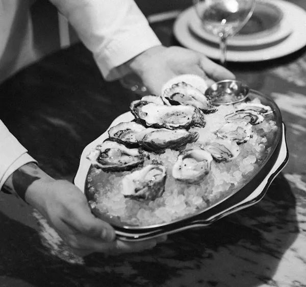 food, tableware, seafood, serveware, ingredient, dishware