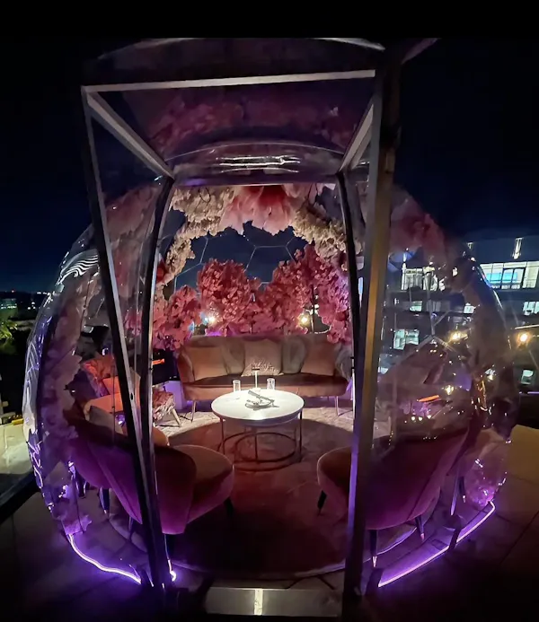 lighting, furniture, night, chair, restaurant, coffee table