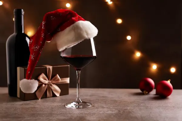 red, stemware, alcoholic drink, drinkware, tableware, wine glass