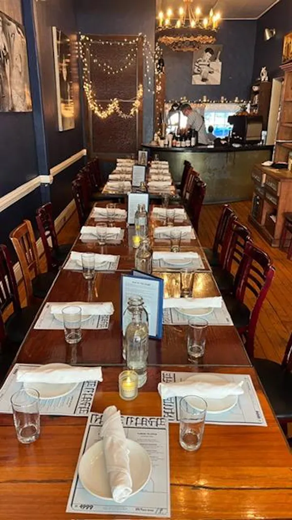 table, tableware, furniture, drinkware, building, stemware