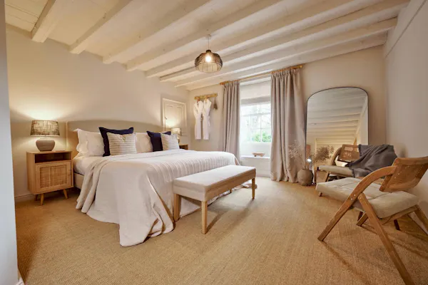 furniture, building, comfort, wood, bed frame, lamp