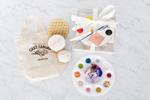 food, finger food, dessert, gift, box, party favor