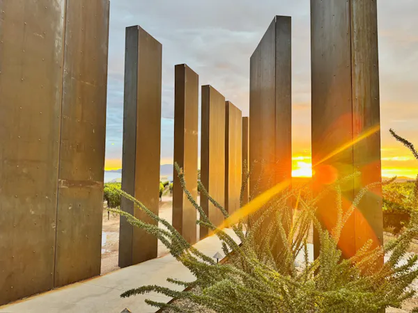 sky, daytime, sunlight, column