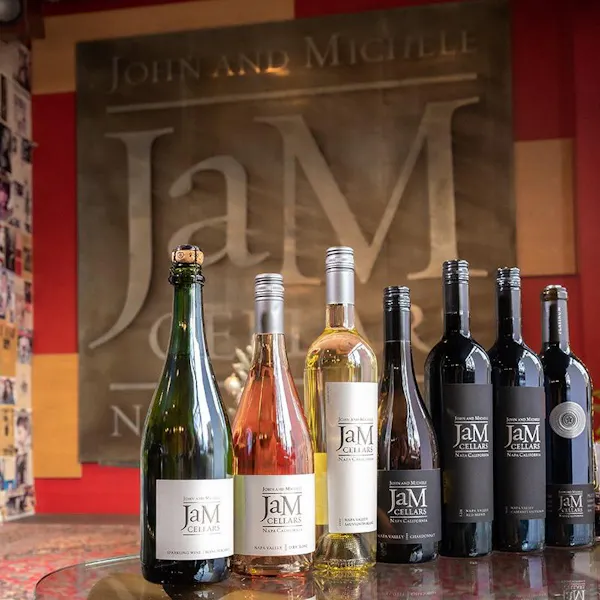 bottle, liquid, barware, glass bottle, wine, bottle cap